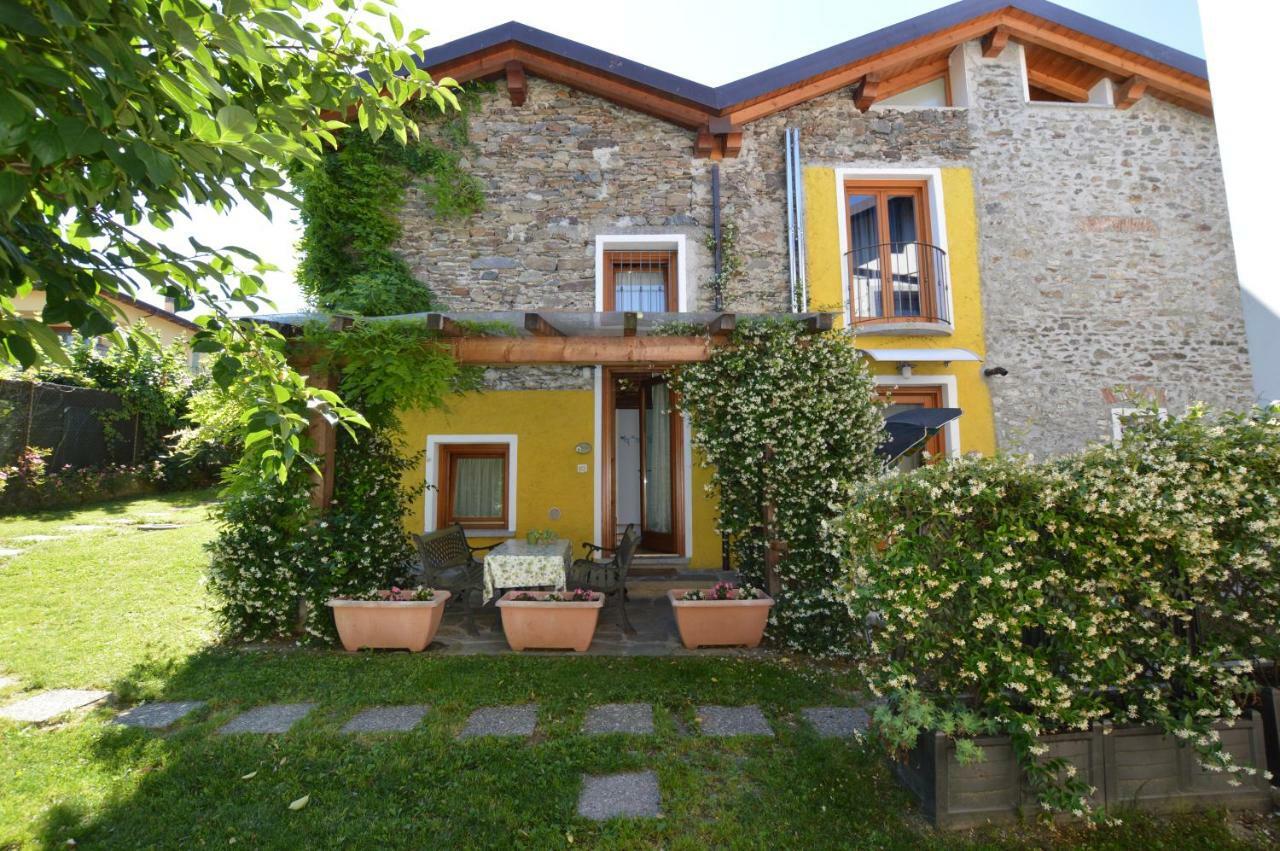 Rustico Giulietta E Romeo Villa Colico Exterior photo